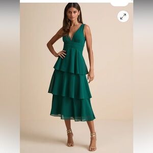Lulu’s Tiered Midi Dress